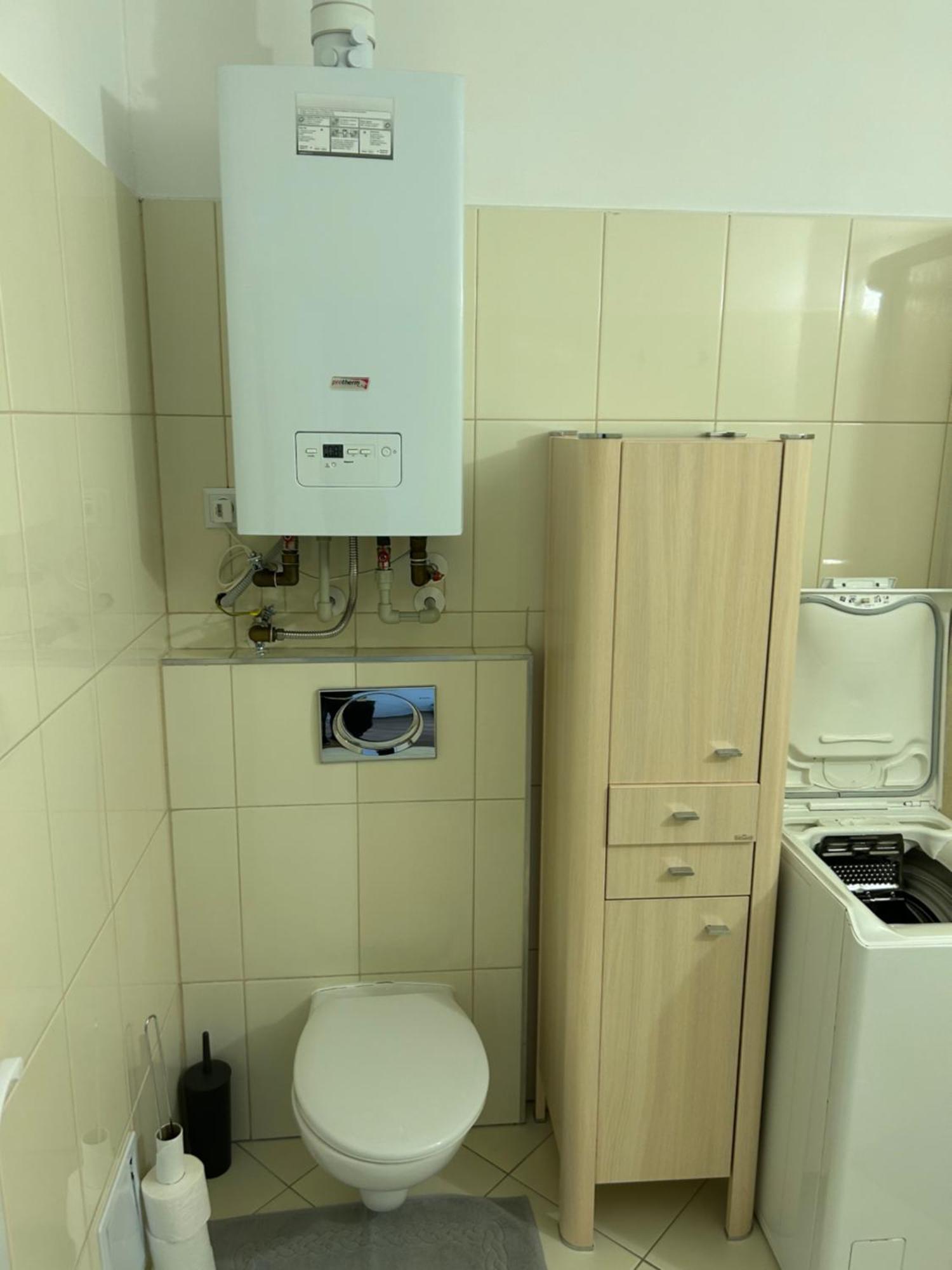 Konde Apartments B Dunajská Streda Zewnętrze zdjęcie